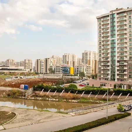 Pleasant Flat Close To Various Malls In Cigli * Ulucak