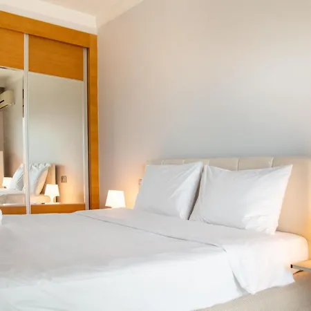 Pleasant Flat Close To Various Malls In Cigli Ulucak